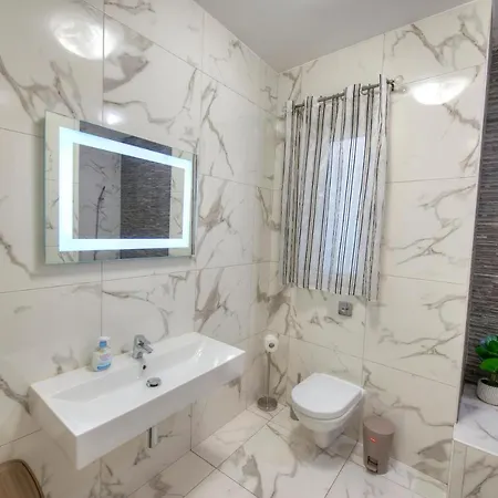 Apartmán Spacious & Modern 3 Bedroom Near Seafront Jbor1-1 Gzira